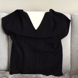 Contemporaine (Simons) Black vest